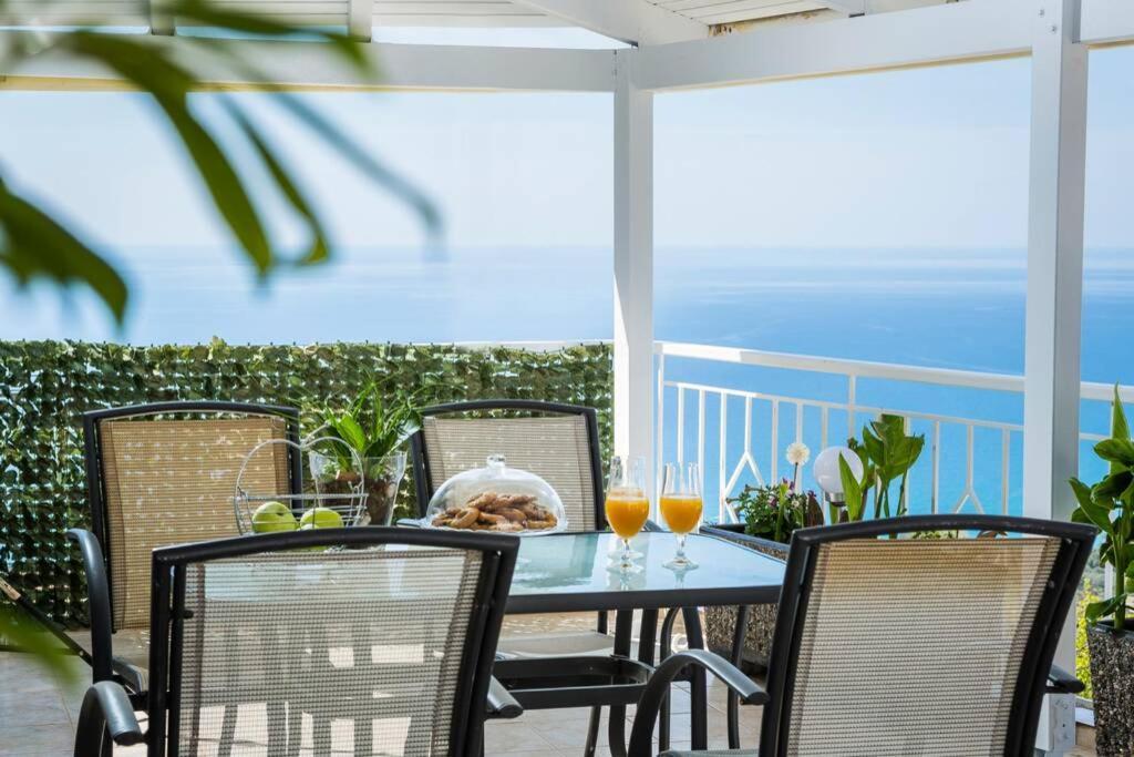 Thea Apartment Vlachata Екстериор снимка
