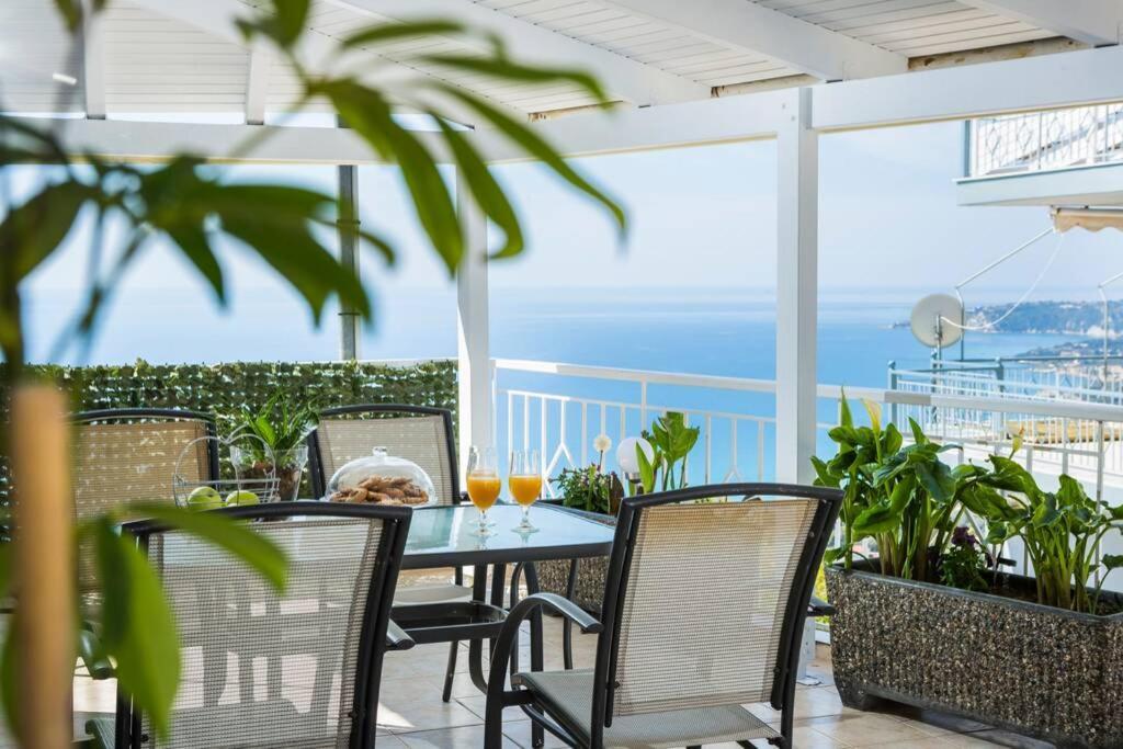 Thea Apartment Vlachata Екстериор снимка